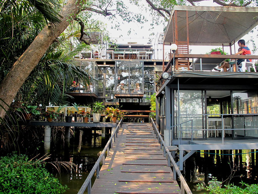 Pathway at Bangkok Tree House.