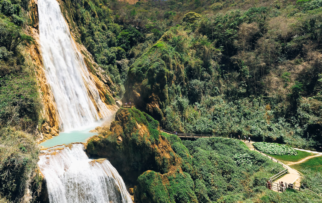 El Chiflón waterfall.