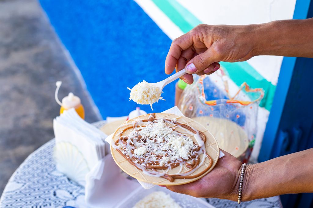 Obleas being prepared.