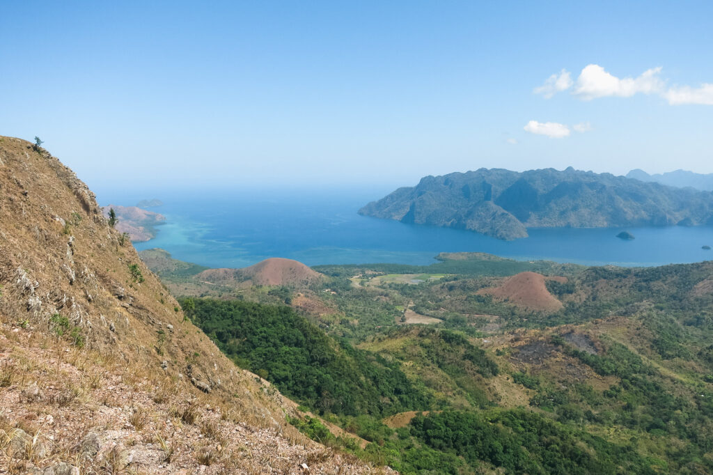 A scenic view that might include Mount Dalara, Mount Tundalara Peak, and Mount Tapyas